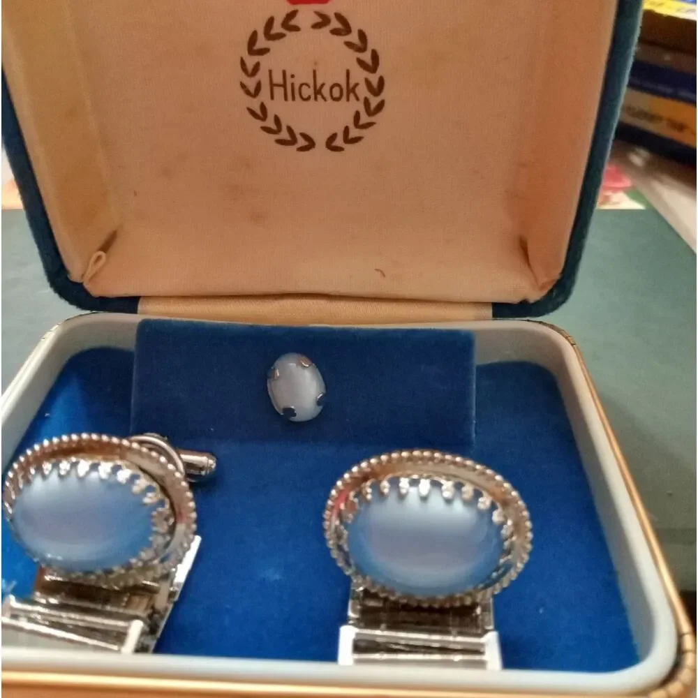 Hickok Sky Blue Tie Pin And Cuff Links Gift Set Vintage